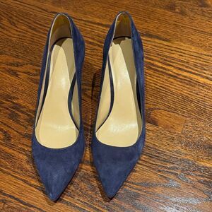 Ann Taylor - Elegant Navy Blue Women's Pumps